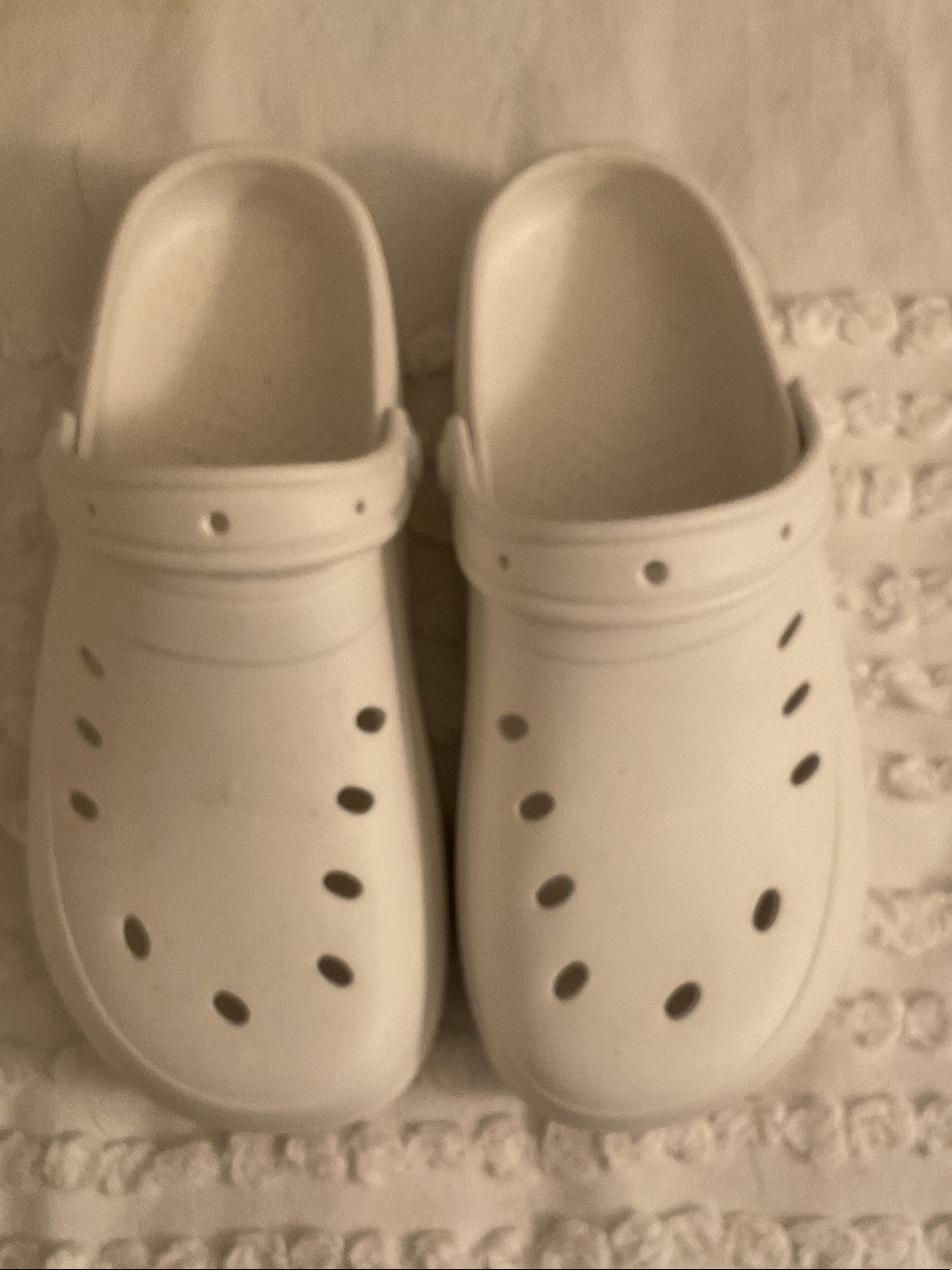 White Foam Clog Shoes - Comfortable Slip-On